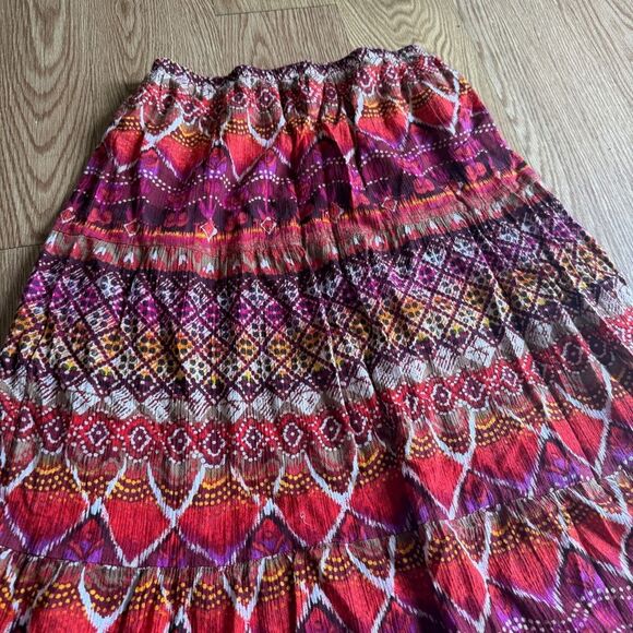 Laura Scott Red Pink Pleated Maxi Skirt - Picture 2 of 7